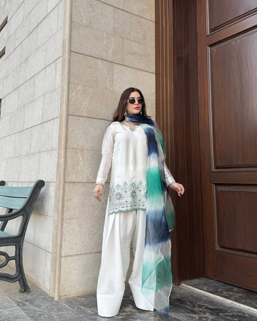 Twirl in elegance Exclusive Farsi Salwar Suit In French Crape Fabric Top, Pant And Green Dupatta