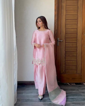 Ethnic Attire Farshi Kurta, Plazzo And Dupatta Set