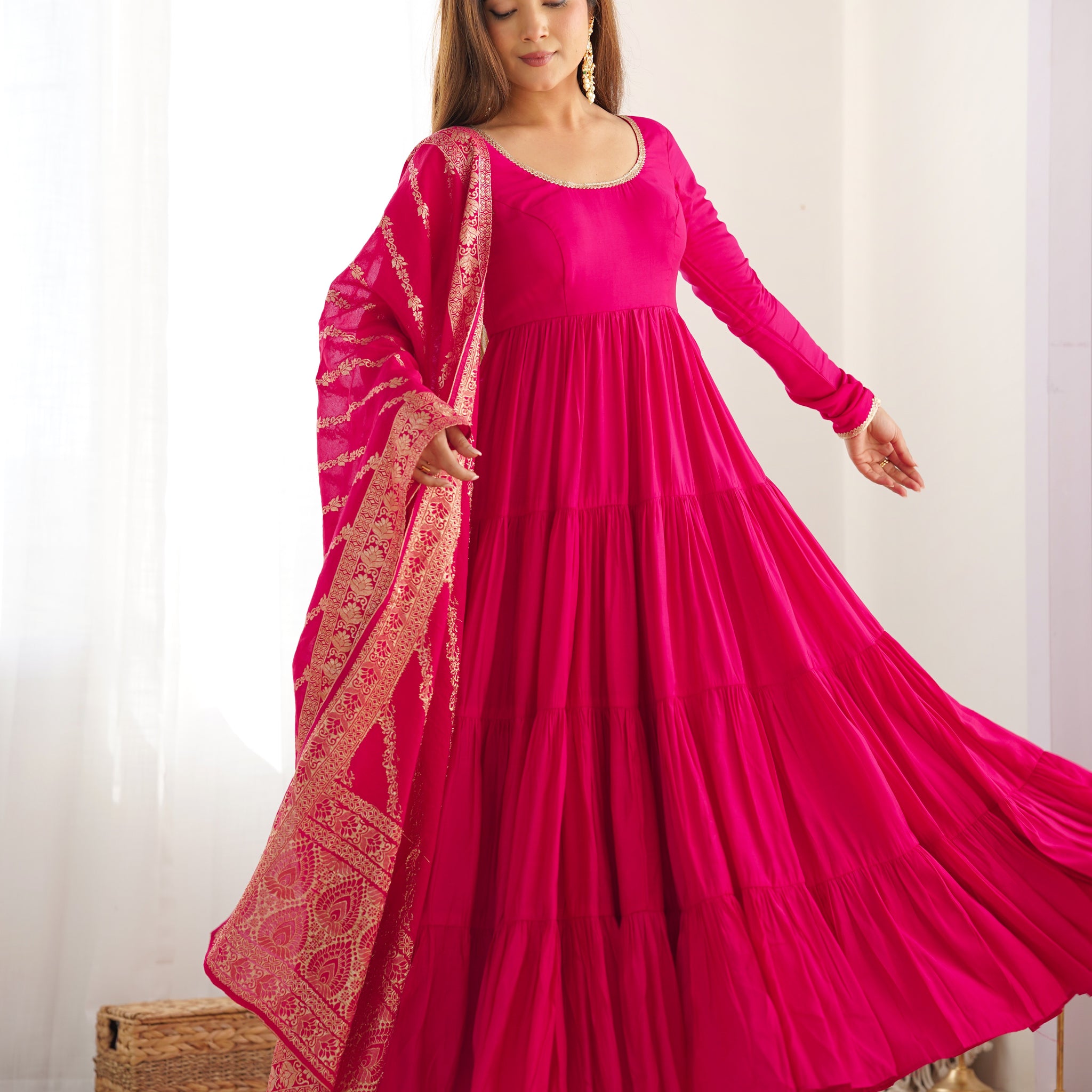 INEFFABLE PURE CHANDERI SILK FULLY FLAIR ANARKALI GOWN SET