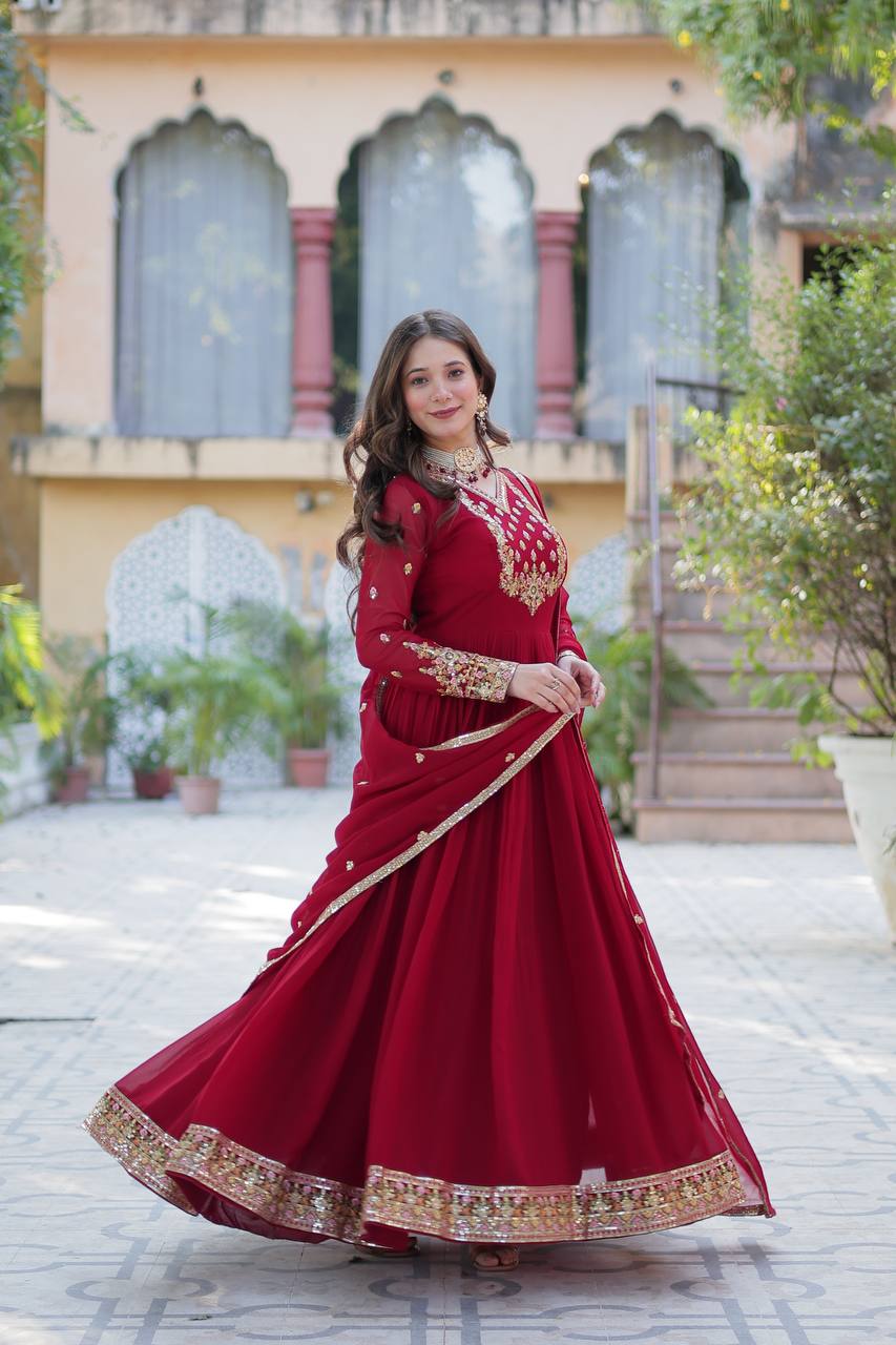Stunning outfit  Faux blooming And Sequins Embroidered Work Gown